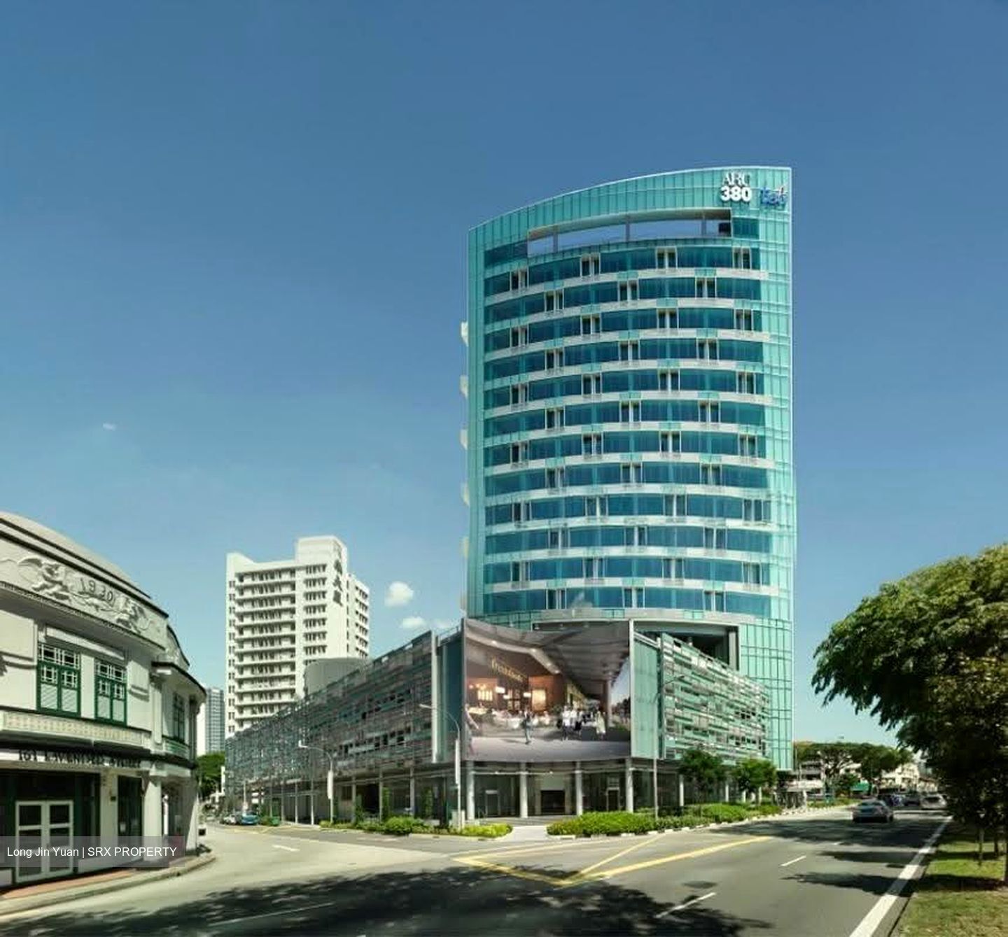 Arc 380 (D8), Office #605796651